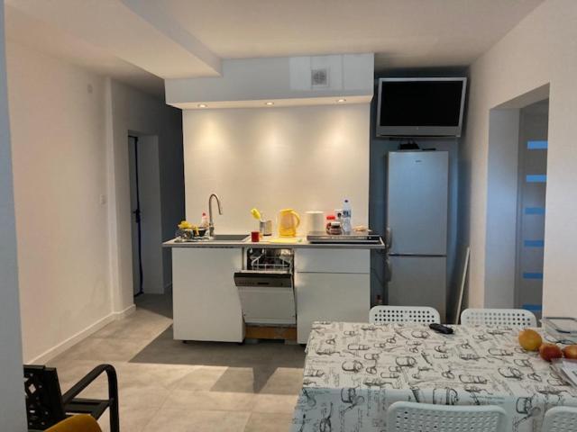Guest House Устка Екстериор снимка