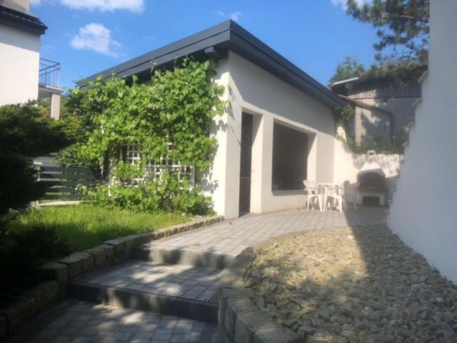 Guest House Устка Екстериор снимка